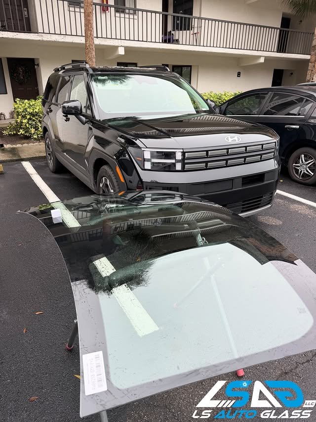 2025 Hyundai Santa Fe windshield replacement with ADAS calibration